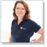 Die Inhaberin der Tierarztpraxis Dr. med. vet. Heidemarie Nitsch-  Neudrossenfeld - Chirurgie, Verhaltenstherapie Hunde, Zahnheilkunde