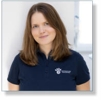 Die Inhaberin der Tierarztpraxis Dr. med. vet. Heidemarie Nitsch-  Neudrossenfeld - Chirurgie, Verhaltenstherapie Hunde, Zahnheilkunde
